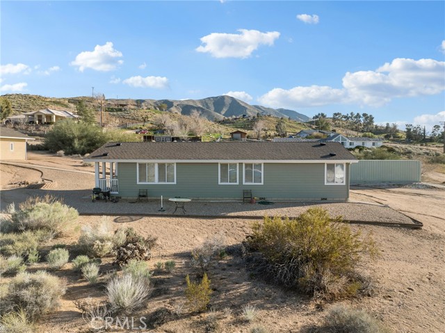 Detail Gallery Image 8 of 70 For 21972 Ocotillo Way, Apple Valley,  CA 92308 - 3 Beds | 2/1 Baths