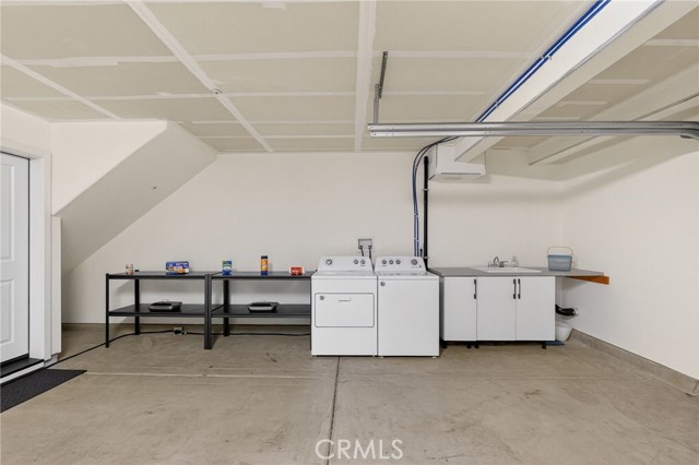 Detail Gallery Image 45 of 67 For 1303 Antonella, Hayward,  CA 94541 - 3 Beds | 3/1 Baths