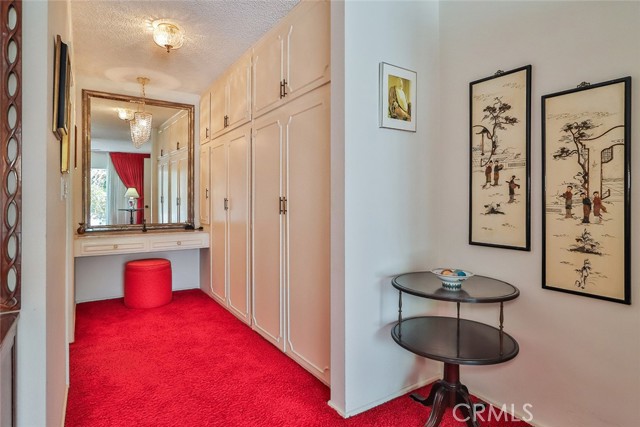 17313 Citronia Street, Northridge CA: https://media.crmls.org/medias/24b814a9-a247-434d-9f03-3260620ccb5f.jpg
