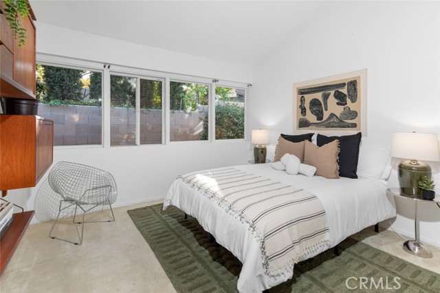 Detail Gallery Image 35 of 64 For 5360 E El Jardin St, Long Beach,  CA 90815 - 4 Beds | 3 Baths