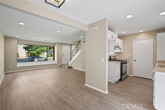 6590 Marquette Street, Moorpark CA: https://media.crmls.org/medias/24ba3687-a11c-4356-a226-d6950cc016a2.jpg