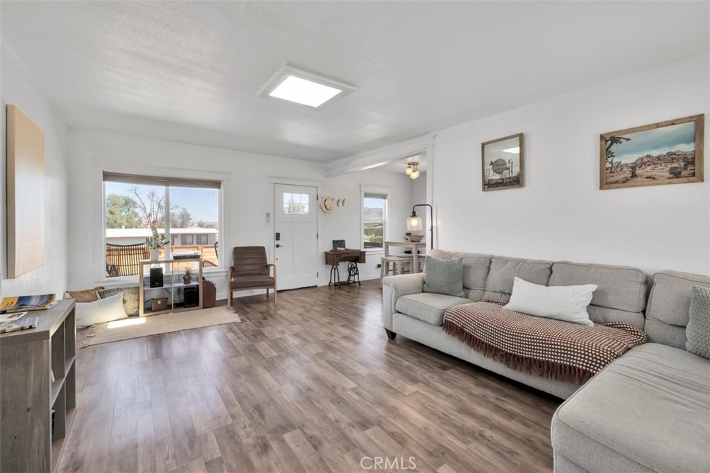 MLS #OC25214105 image #19