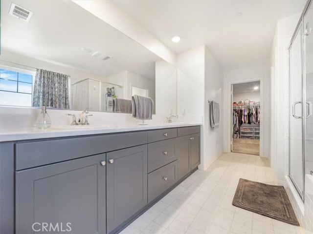 Detail Gallery Image 34 of 38 For 12708 Ojo Caliente St, Victorville,  CA 92392 - 4 Beds | 3 Baths