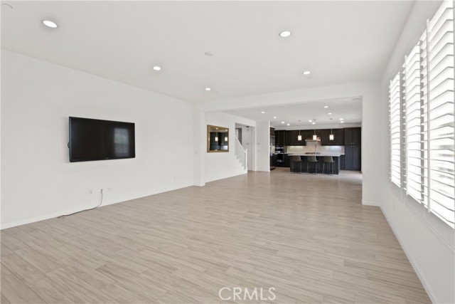 139 Yellow Daisy, Irvine CA: https://media.crmls.org/medias/24bb8d33-123b-41d5-9ee1-5633c9e60add.jpg