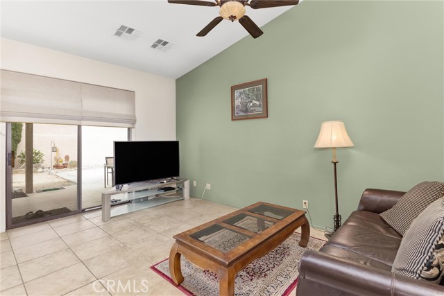 Detail Gallery Image 16 of 48 For 9551 Congressional, Desert Hot Springs,  CA 92240 - 2 Beds | 2 Baths