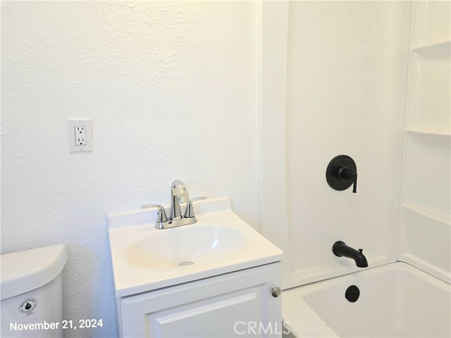 Detail Gallery Image 14 of 31 For 1468 E 107th St, Los Angeles,  CA 90002 - 2 Beds | 1 Baths