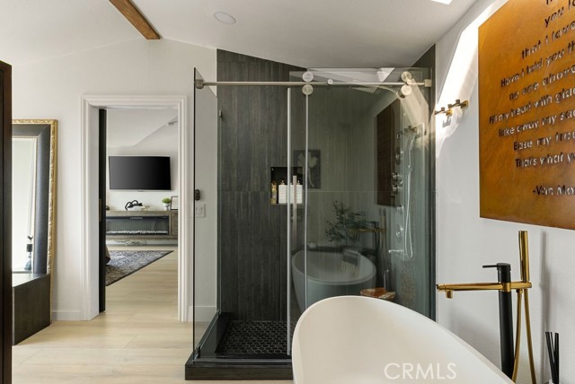 Detail Gallery Image 22 of 51 For 126 Avenida Trieste, San Clemente,  CA 92672 - 4 Beds | 4/1 Baths