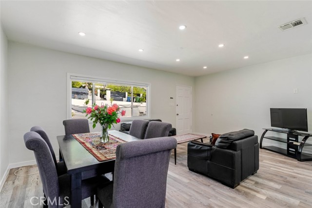 Detail Gallery Image 5 of 30 For 10777 Mountair Ave, Tujunga,  CA 91042 - 2 Beds | 1 Baths