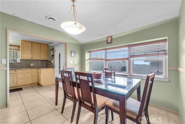 Detail Gallery Image 12 of 58 For 412 N San Gabriel, Azusa,  CA 91702 - – Beds | – Baths