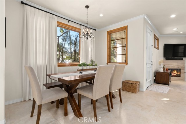 Detail Gallery Image 7 of 37 For 500 Goldenrod Ave, Corona Del Mar,  CA 92625 - 3 Beds | 2/1 Baths