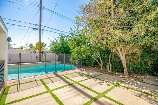 Detail Gallery Image 26 of 38 For 528 Spencer St, Glendale,  CA 91202 - 3 Beds | 2 Baths