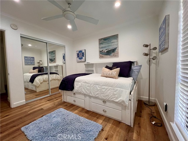 Detail Gallery Image 28 of 33 For 7 Swift Ct #210,  Newport Beach,  CA 92663 - 3 Beds | 2/1 Baths