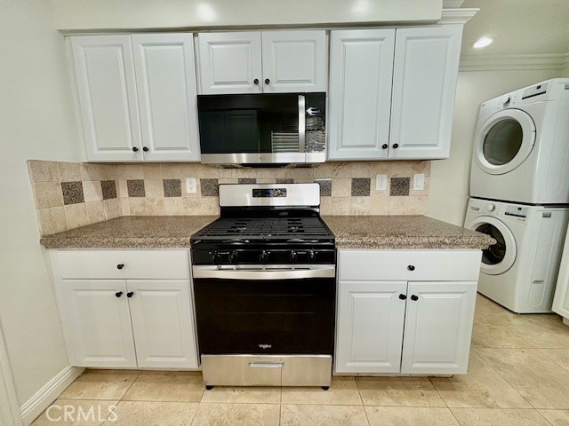 Detail Gallery Image 8 of 28 For 5015 River Ave, Newport Beach,  CA 92663 - 4 Beds | 3 Baths
