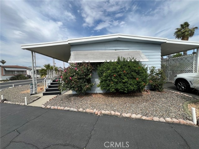 332 N Lyon Avenue