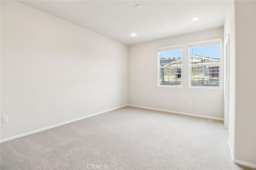 407 Lotus Drive - photo 13