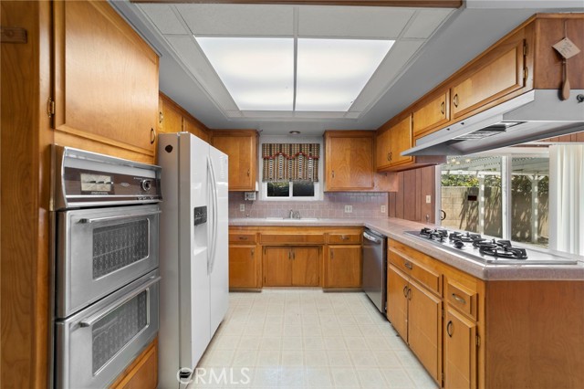 Detail Gallery Image 7 of 27 For 9066 E Fairview Ave, San Gabriel,  CA 91775 - 3 Beds | 2 Baths