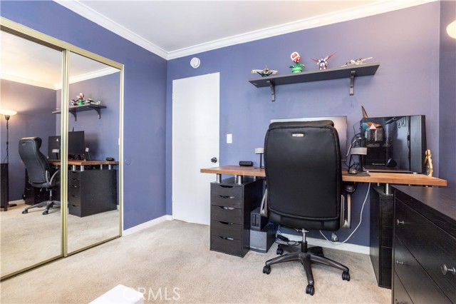 Detail Gallery Image 14 of 28 For 8006 Zelzah, Reseda,  CA 91335 - 4 Beds | 2 Baths