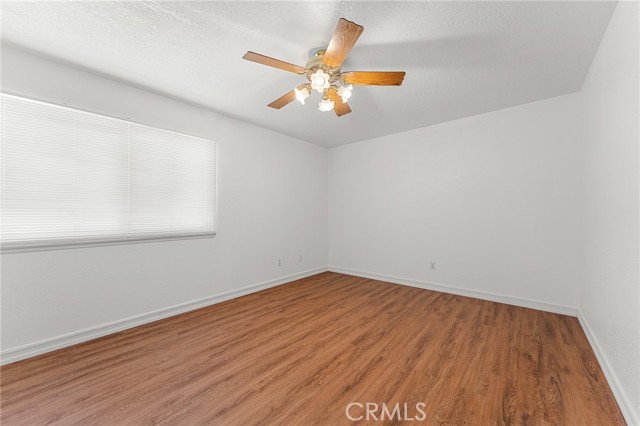 Detail Gallery Image 23 of 39 For 12310 Kellogg Ave, Chino,  CA 91710 - 4 Beds | 2 Baths