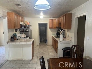 1020 W 24th Street, Merced CA: https://media.crmls.org/medias/24c28389-5a97-4e8d-ab56-bc91f2d70944.jpg