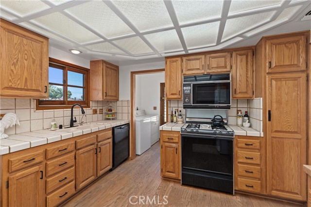 Detail Gallery Image 23 of 31 For 1327 E Kenwood Ave, Anaheim,  CA 92805 - 3 Beds | 1/1 Baths