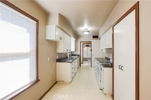 Detail Gallery Image 10 of 36 For 2038 H, Merced,  CA 95340 - 2 Beds | 2 Baths