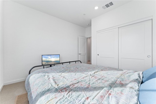 Detail Gallery Image 32 of 48 For 3641 South Allston Paseo #1,  Ontario,  CA 91761 - 3 Beds | 2/1 Baths