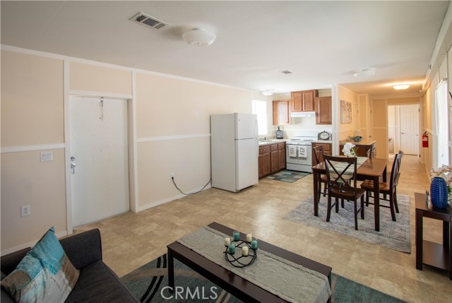 Detail Gallery Image 5 of 18 For 2355 Atwater Bld #31,  Atwater,  CA 95301 - 2 Beds | 1 Baths