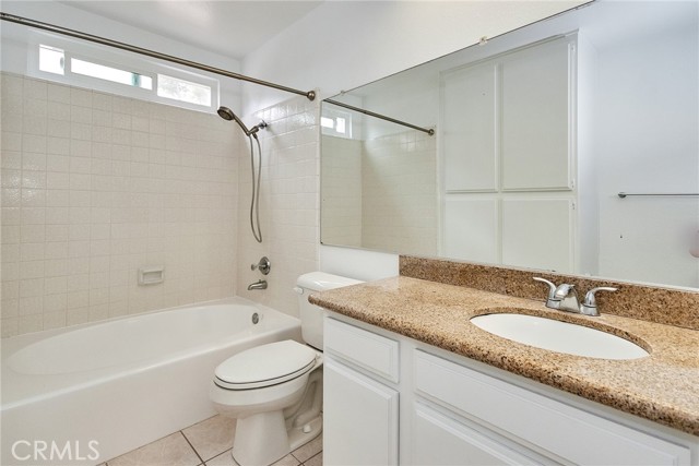 Detail Gallery Image 18 of 30 For 2547 Cypress Point Dr, Fullerton,  CA 92833 - 3 Beds | 2/1 Baths