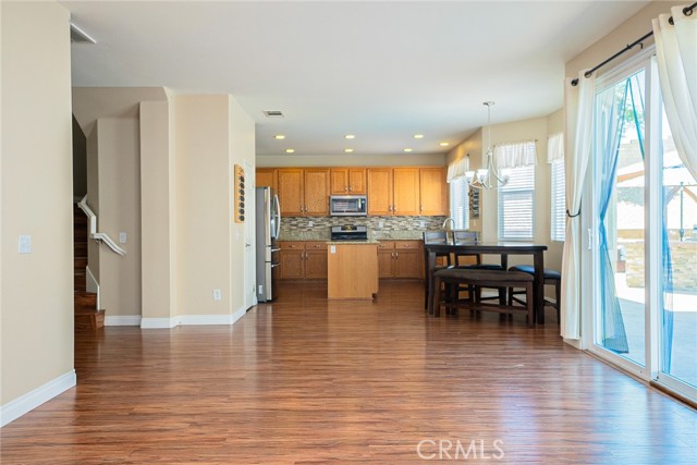 Detail Gallery Image 16 of 59 For 3296 Greystone Rd, San Bernardino,  CA 92407 - 6 Beds | 3 Baths