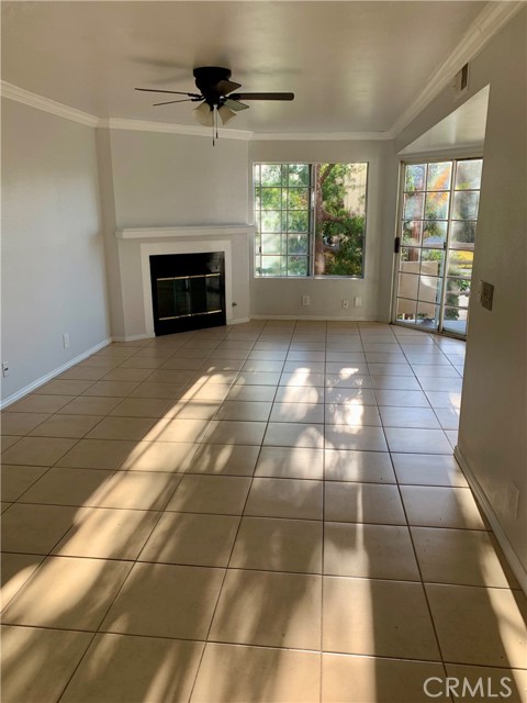 Detail Gallery Image 6 of 13 For 707 W 4th #7,  Long Beach,  CA 90802 - 1 Beds | 1 Baths