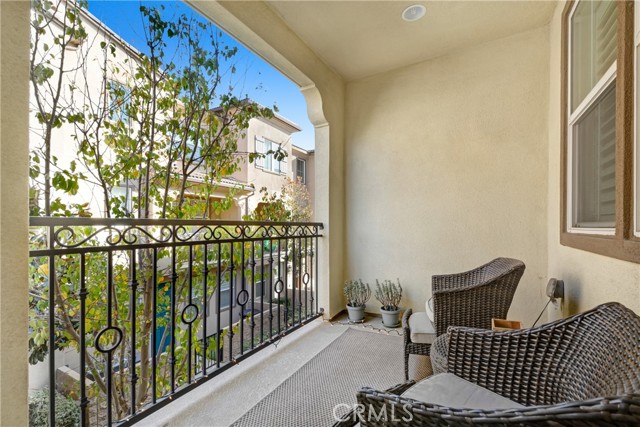 Detail Gallery Image 7 of 22 For 6357 Boots Ct, Corona,  CA 91752 - 3 Beds | 2/2 Baths