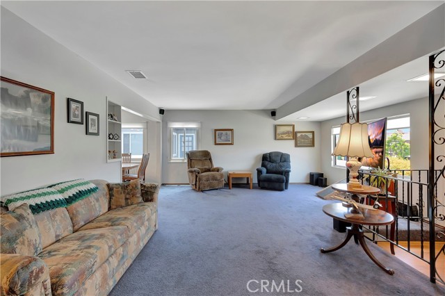 3850 Senasac Avenue, Long Beach CA: https://media.crmls.org/medias/24c9d9d9-9214-4874-96bc-2cf2e4868c56.jpg