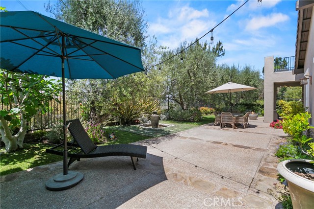 15 Pisano Street, Ladera Ranch CA: https://media.crmls.org/medias/24ca10e0-dfcc-46a9-8709-4a2fc54fc8a8.jpg