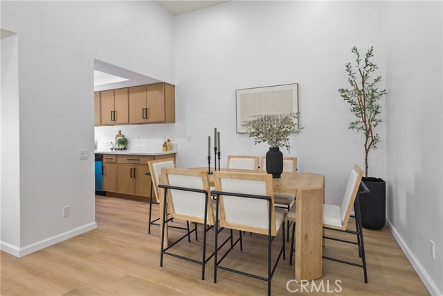 Detail Gallery Image 5 of 42 For 424 Deerfield Ave #172,  Irvine,  CA 92606 - 2 Beds | 1/1 Baths