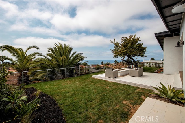 30311 Via Borica, Rancho Palos Verdes, California 90275, 4 Bedrooms Bedrooms, ,4 BathroomsBathrooms,Residential,Sold,Via Borica,PV21131168