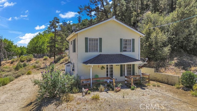 312 Border Street, Frazier Park CA: https://media.crmls.org/medias/24cbfdaf-d738-4f17-80a4-045bd0bf86a5.jpg