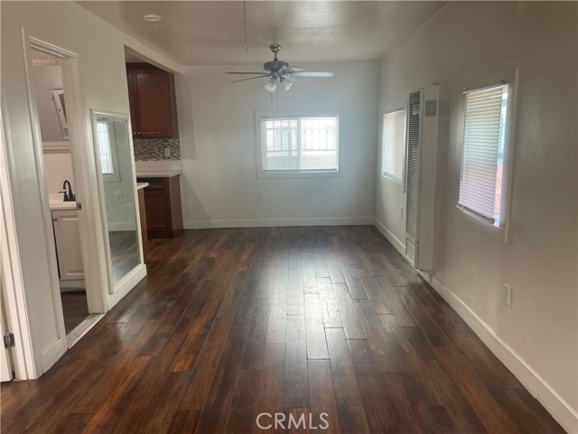 Detail Gallery Image 5 of 8 For 793 E 47, Los Angeles,  CA 90011 - 1 Beds | 0 Baths