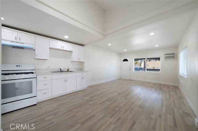 Detail Gallery Image 13 of 40 For 139 N Palm Ave, Rialto,  CA 92376 - – Beds | – Baths