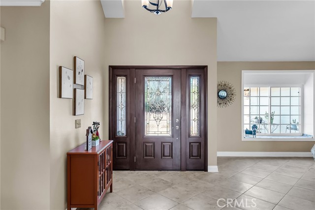 15725 Terraceview Court, Riverside CA: https://media.crmls.org/medias/24cd5824-2d19-4150-804c-8387ff50563f.jpg