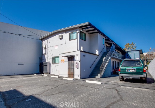 Detail Gallery Image 5 of 20 For 1024 Pico Bld, Santa Monica,  CA 90405 - – Beds | – Baths