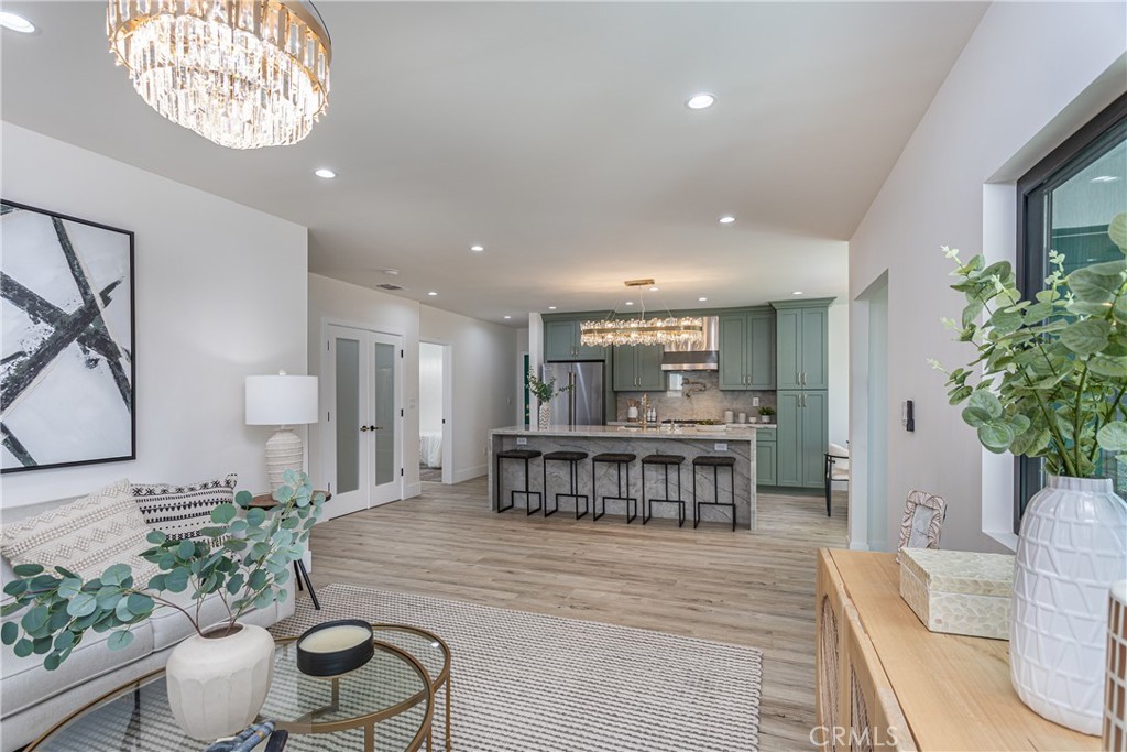 902 N Avon StreetBurbank image #10