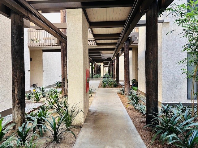 Detail Gallery Image 25 of 31 For 6229 Nw Marina Pacifica Dr, Long Beach,  CA 90803 - 2 Beds | 2/1 Baths