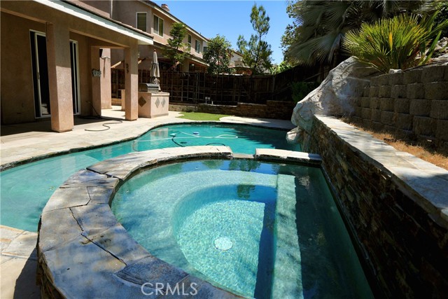29429 Masters Drive, Murrieta CA: https://media.crmls.org/medias/24d09ec6-e9c2-4338-9405-e0fe45305f0e.jpg