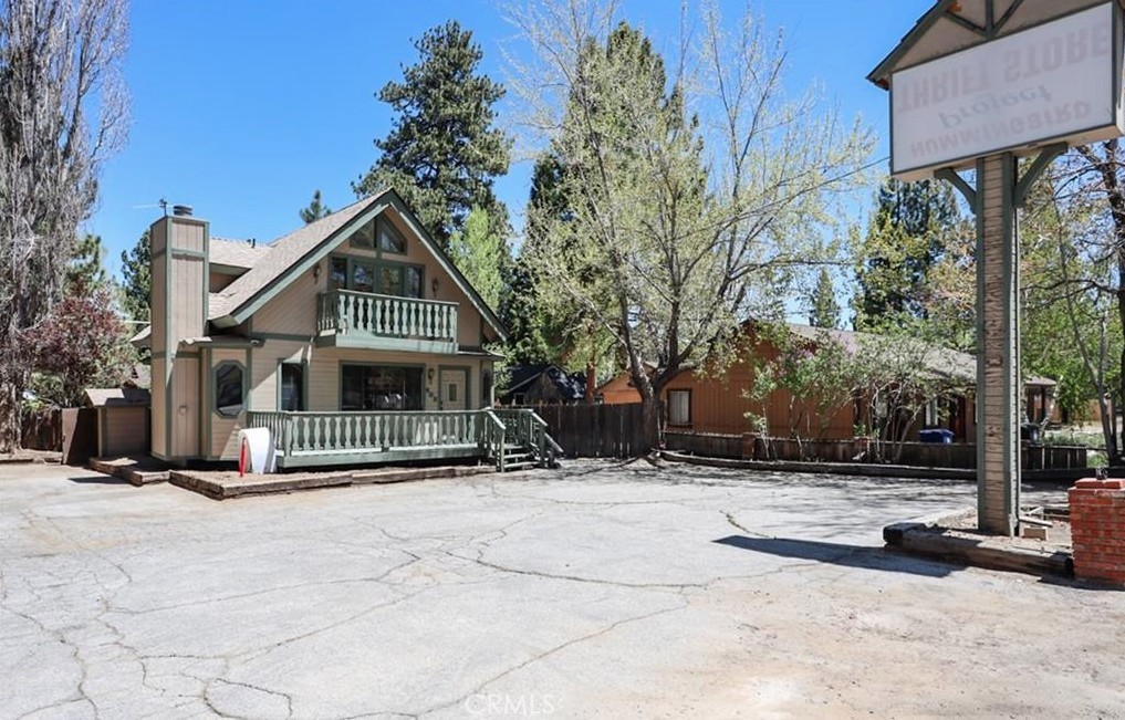 805 W Big Bear Boulevard