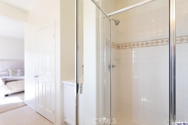 Detail Gallery Image 15 of 19 For 10040 Meritage Ct, Sun Valley,  CA 91352 - 4 Beds | 3 Baths