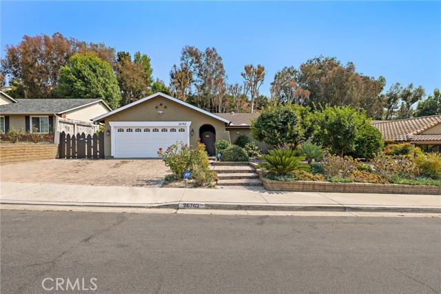 26762 Via Zaragosa, Mission Viejo CA: https://media.crmls.org/medias/24d2d0e9-f6d7-41b4-ad09-5bf81682eff6.jpg