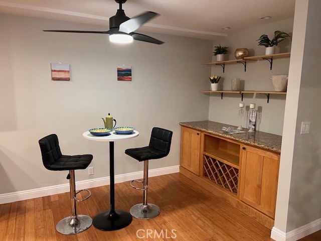 28947 Thousand Oaks Boulevard, Agoura Hills CA: https://media.crmls.org/medias/24d370c3-9edd-4ea6-beb9-f5391fe1020e.jpg