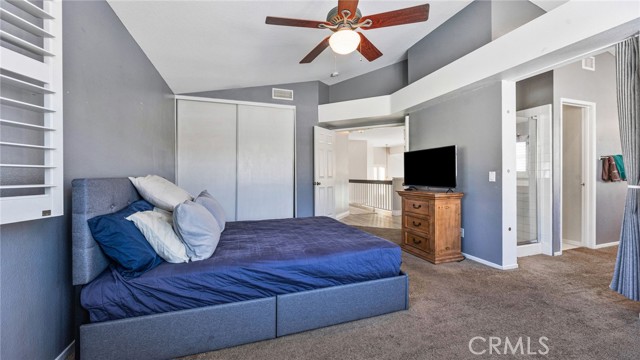 8377 Yarrow Lane, Riverside CA: https://media.crmls.org/medias/24d3e10d-8de5-48b7-ae02-592528e54eef.jpg
