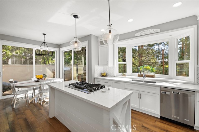 Detail Gallery Image 9 of 35 For 20 Highpoint, Rancho Santa Margarita,  CA 92679 - 4 Beds | 3/1 Baths