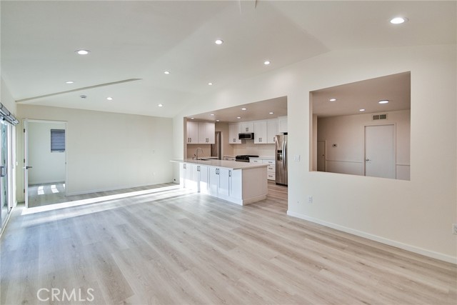 Detail Gallery Image 13 of 23 For 865 Featherwood Dr, Diamond Bar,  CA 91765 - 4 Beds | 3 Baths